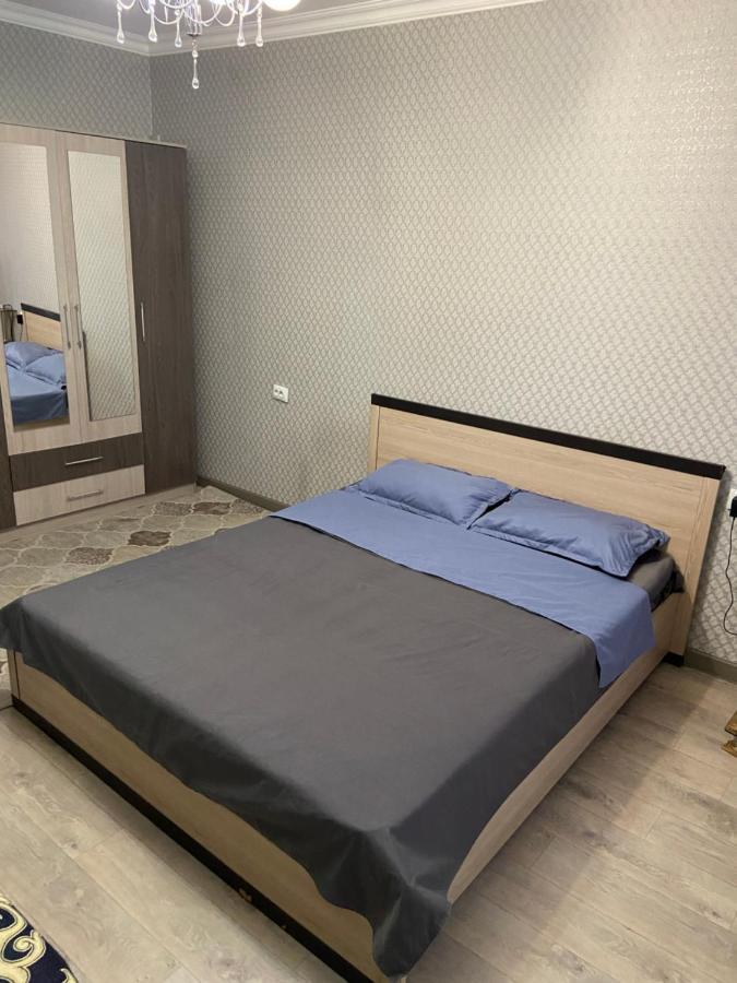 Standart apartment on Kozhamkulov 128 Alma-Ata Exteriör bild